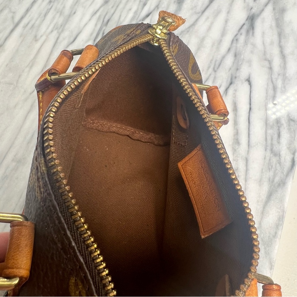 Louis Vuitton Vintage Nano Speedy Mini Monogram Crossbody Bag - Picture 11 of 13